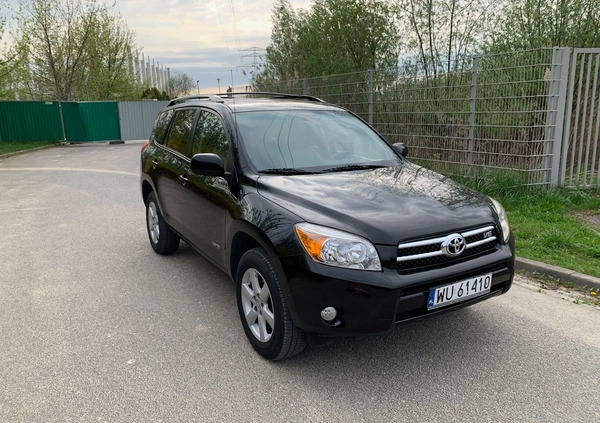 Toyota RAV4 cena 39900 przebieg: 140000, rok produkcji 2006 z Szczucin małe 154